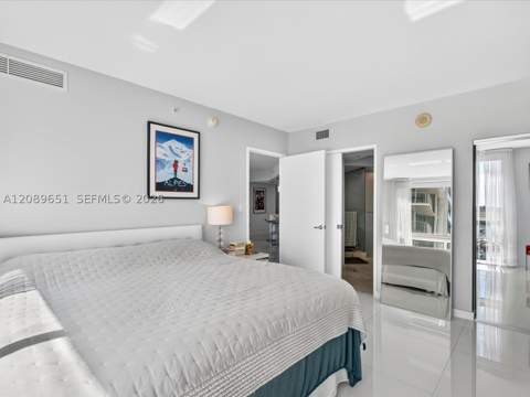 250 Sunny Isles Blvd 3-1004, Sunny Isles Beach FL - photo 13 of 32