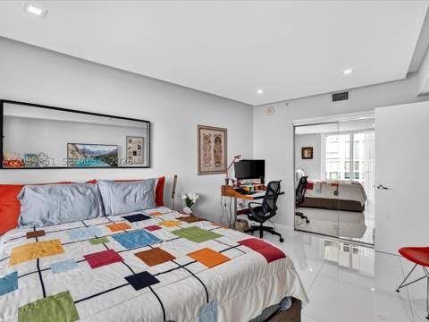 250 Sunny Isles Blvd 3-1004, Sunny Isles Beach FL - photo 24 of 32