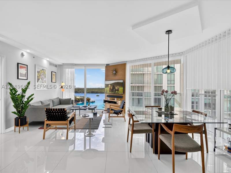 3 bedroom Condominium at 250 Sunny Isles Blvd 3-1004, St Tropez On The Bay III, Sunny Isles Beach — photo 4