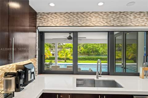 7420 SW 109th Ter, Pinecrest FL - photo 22 of 58