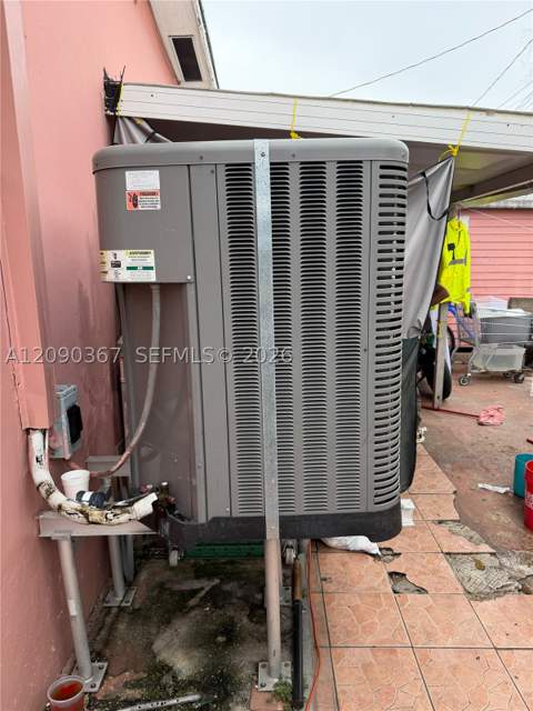 3205 W 14th Ave, Hialeah FL - photo 8 of 12