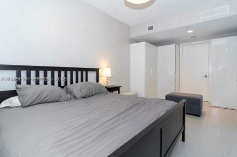 1010 Brickell Ave 2508, Miami FL - photo 16 of 21