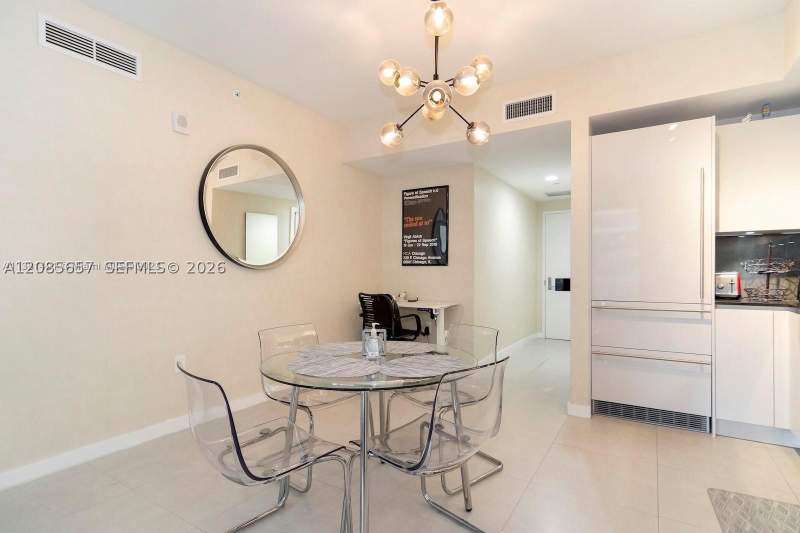 1 bedroom Condominium at 1010 Brickell Ave 2508, 1010 Brickell Condo, Miami — photo 4