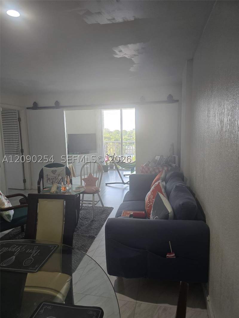 1 bedroom Condominium at 1251 NE 108th St 718, Harbour Pointe Of Miami C, Miami — photo 5