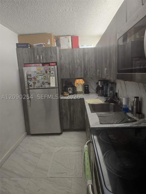 1251 NE 108th St 718, Miami FL - photo 9 of 24
