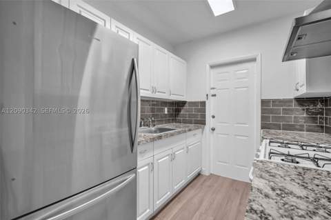 8010 Tatum Waterway Dr 5, Miami Beach FL - photo 13 of 32