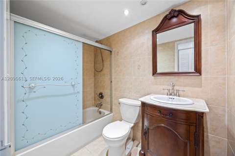 251 174th St 812, Sunny Isles Beach FL - photo 18 of 32