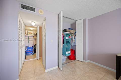 251 174th St 812, Sunny Isles Beach FL - photo 19 of 32