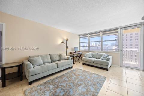 251 174th St 812, Sunny Isles Beach FL - photo 23 of 32