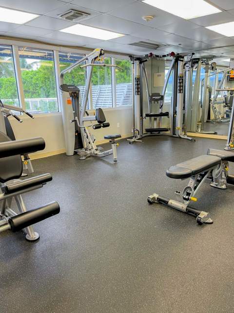 19201 Collins Avenue 1034, Sunny Isles Beach FL - photo 10 of 12