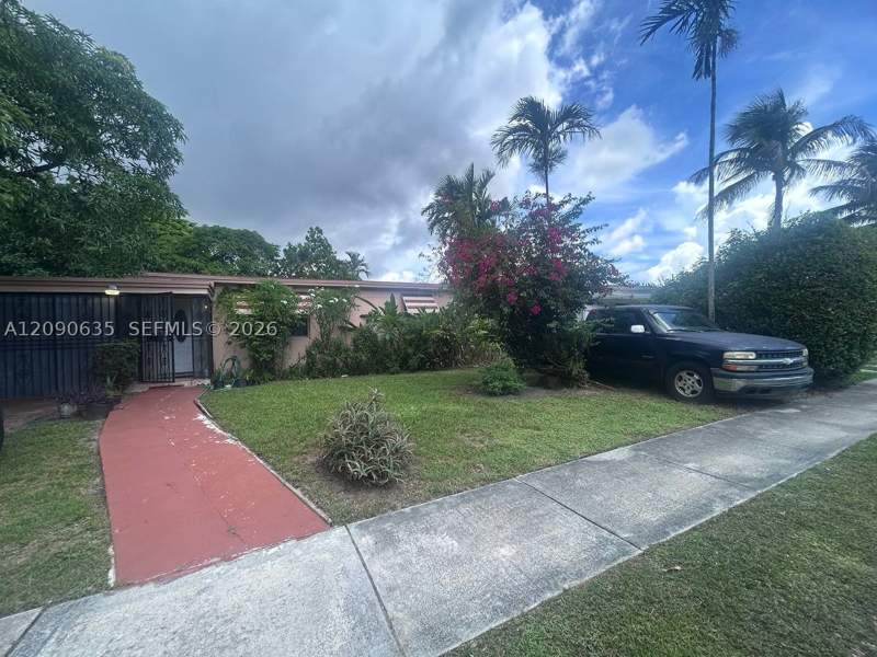2 bedroom SingleFamilyResidence at 105 NW 122nd St, Overbrook Shores No-2, North Miami — photo 2