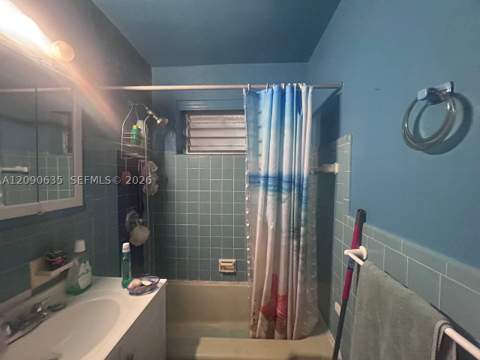 105 NW 122nd St, North Miami FL - photo 21 of 35