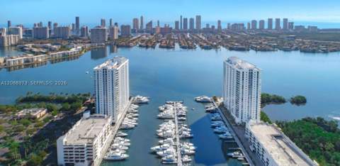 17111 Biscayne Blvd 2210, North Miami Beach FL - photo 20 of 32