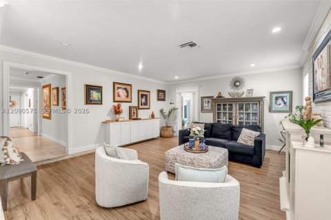 10420 SW 99th St, Miami FL - photo 11 of 56