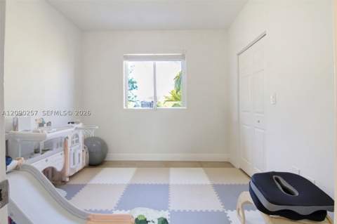 4241 NE 16th St, Homestead FL - photo 12 of 31
