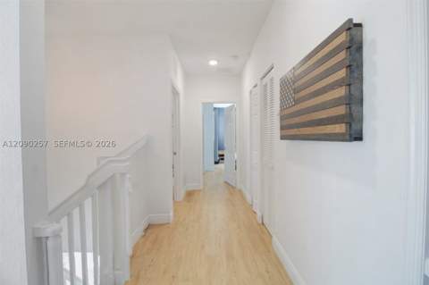 4241 NE 16th St, Homestead FL - photo 8 of 31