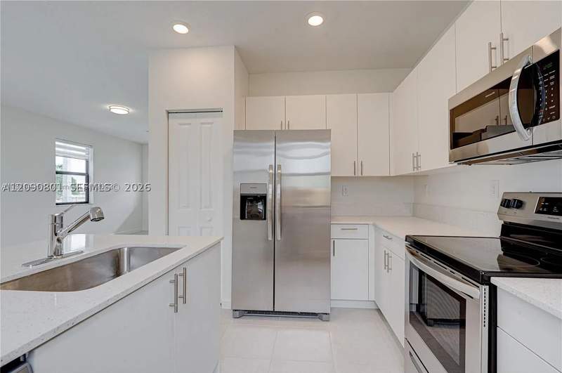 3 bedroom Townhouse at 23250 SW 131st Ct, Siena Reserve, Homestead — photo 2
