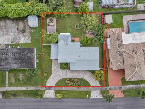 3121 SW 84th Ct, Miami FL - photo 8 of 32