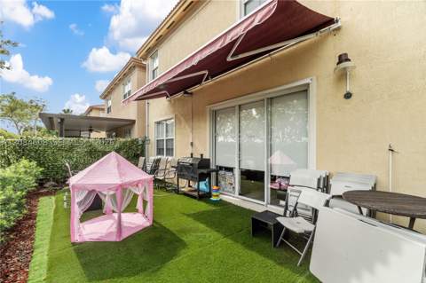 8739 NW 109th Ct, Doral FL - photo 12 of 30