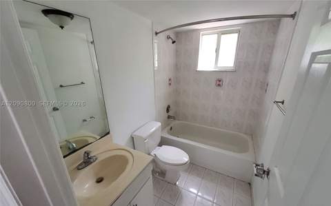 5810 W 18th Ln 101, Hialeah FL - photo 10 of 19