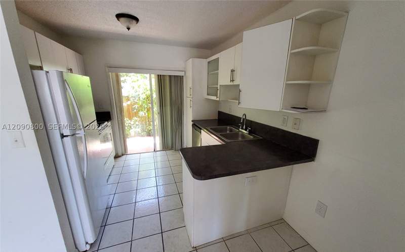 2 bedroom Condominium at 5810 W 18th Ln 101, Conquistador Villas Condo, Hialeah — photo 5