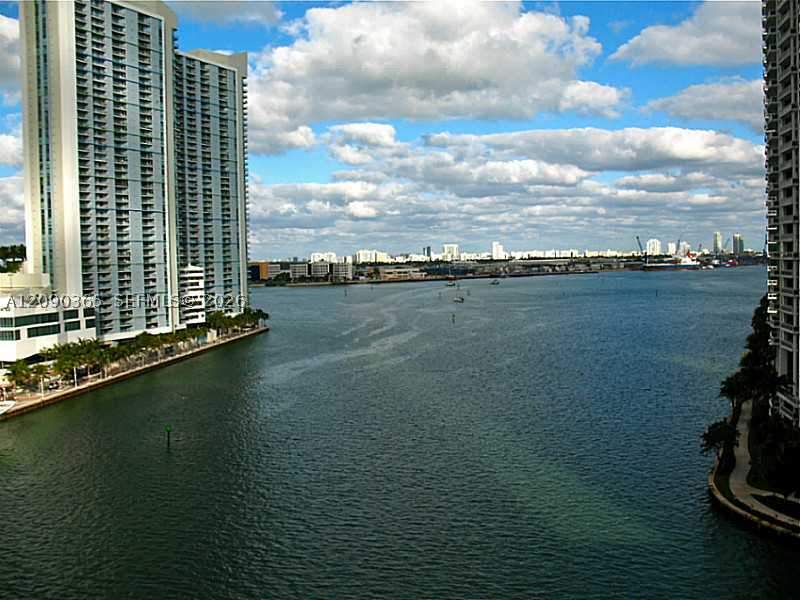 2 bedroom Condominium at 465 Brickell Ave 3002, Iconbrickell Condo No 1, Miami — photo 2