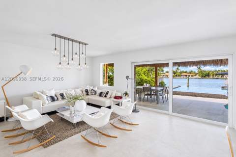 661 86th St, Miami Beach FL - photo 11 of 27
