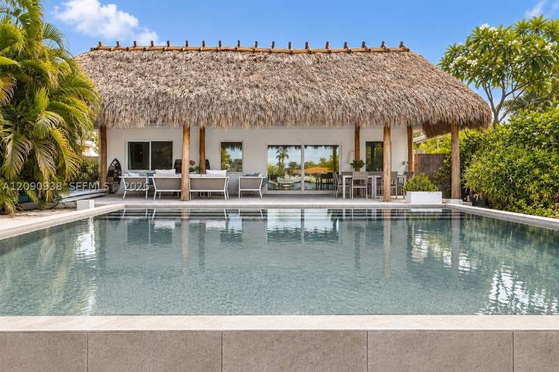 4 bedroom SingleFamilyResidence at 661 86th St, Biscayne Beach-2Nd Addn, Miami Beach — photo 3