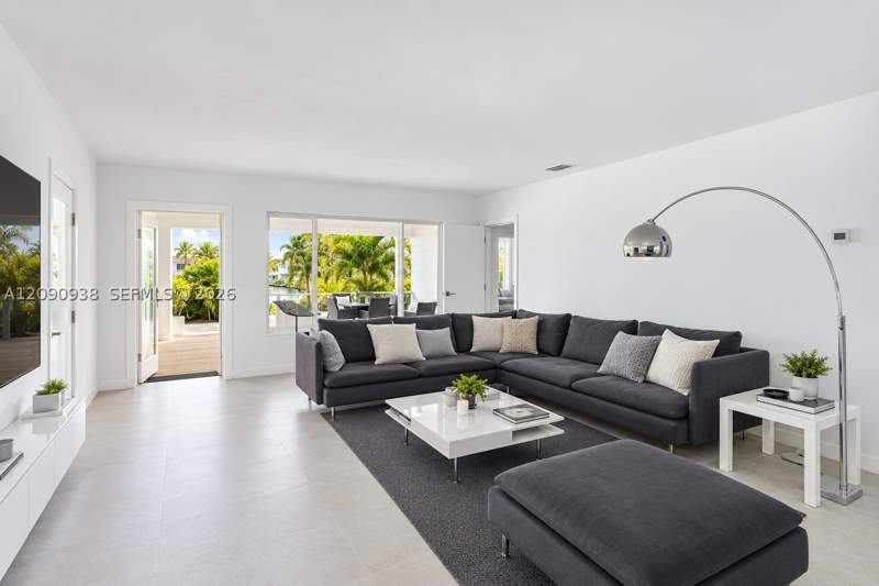4 bedroom SingleFamilyResidence at 661 86th St, Biscayne Beach-2Nd Addn, Miami Beach — photo 4