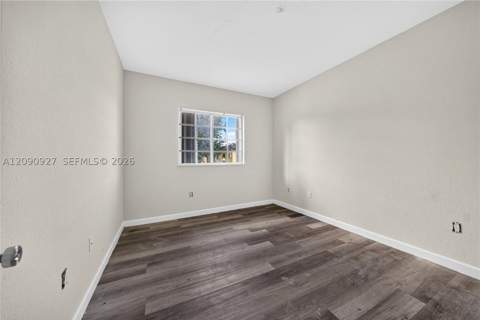 359 NE 27th Ter 204, Homestead FL - photo 18 of 20