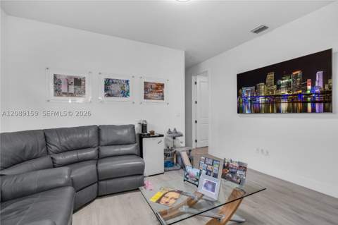 4363 NW 81st Ave, Doral FL - photo 15 of 54
