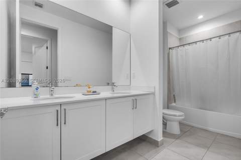 4363 NW 81st Ave, Doral FL - photo 21 of 54