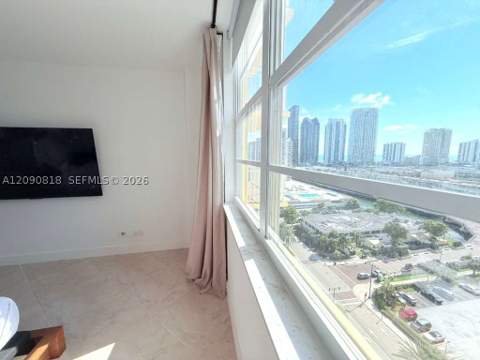 251 174th St 1712, Sunny Isles Beach FL - photo 17 of 27