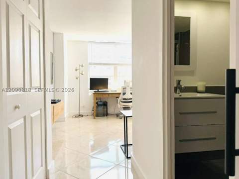 251 174th St 1712, Sunny Isles Beach FL - photo 22 of 27
