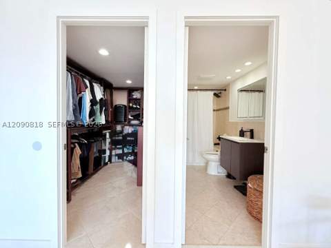 251 174th St 1712, Sunny Isles Beach FL - photo 24 of 27
