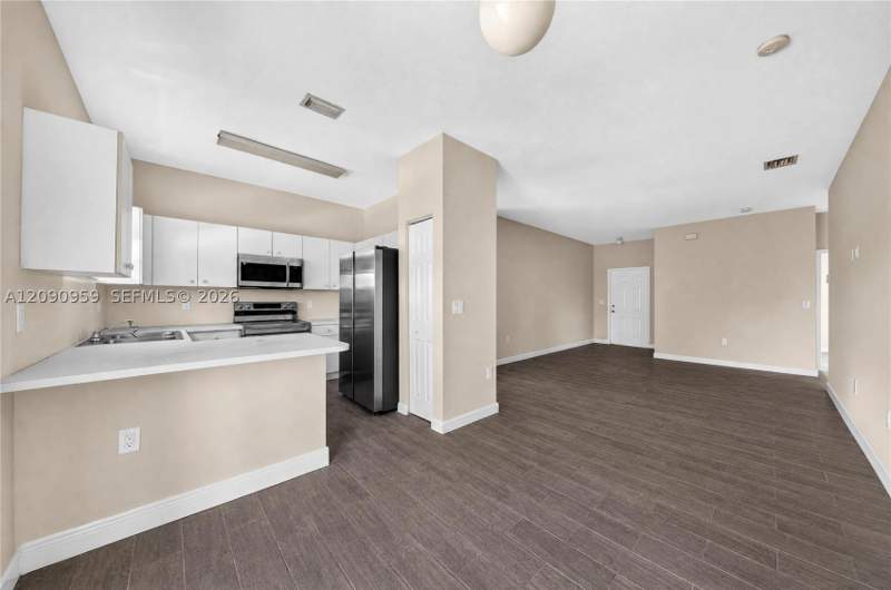 3 bedroom Condominium at 2665 NE 4th St 204, Caribbean Isles Villas Co, Homestead — photo 2