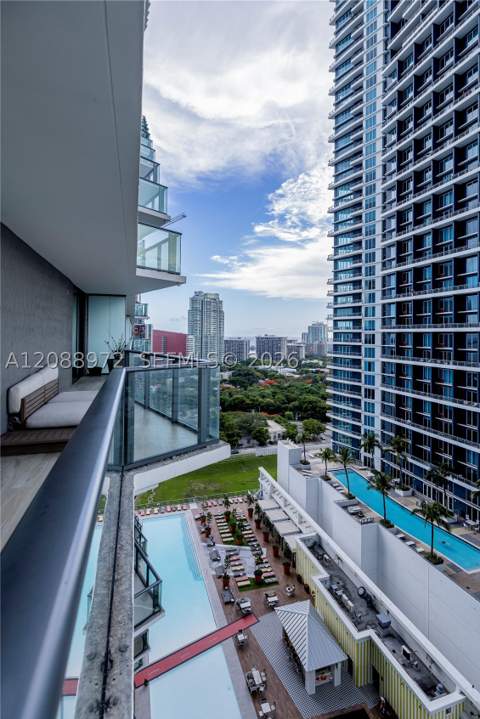 1300 S Miami Ave 2210, Miami FL - photo 15 of 40