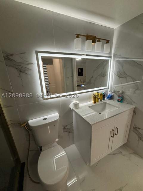 5077 NW 7th St 912, Miami FL - photo 9 of 27