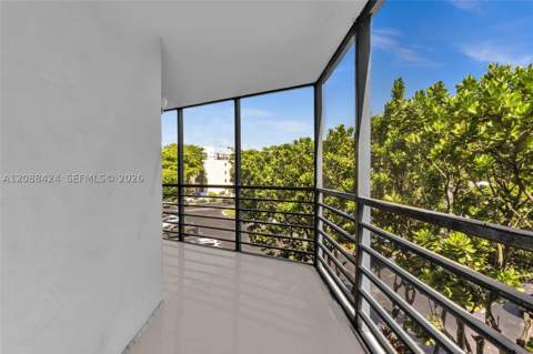 20400 W Country Club Dr 315, Aventura FL - photo 24 of 31