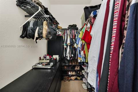 9255 W 33rd Ln 9255, Hialeah FL - photo 23 of 33