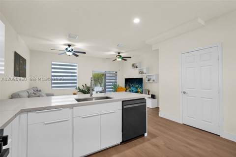 9255 W 33rd Ln 9255, Hialeah FL - photo 6 of 33