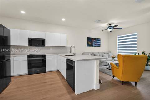 9255 W 33rd Ln 9255, Hialeah FL - photo 7 of 33