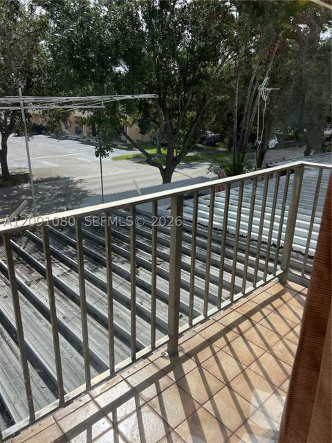 5366 W 26th Ave 121, Hialeah FL - photo 13 of 21