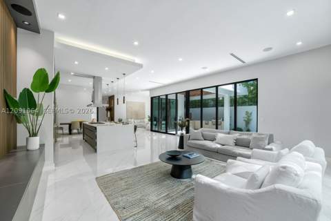 1780 Chucunantah Rd, Miami FL - photo 19 of 51