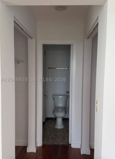 200 SE 15th Rd 7D, Miami FL - photo 12 of 25