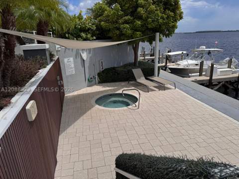 200 SE 15th Rd 7D, Miami FL - photo 13 of 25