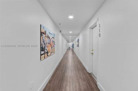 335 Ocean Dr 106, Miami Beach FL - photo 8 of 20