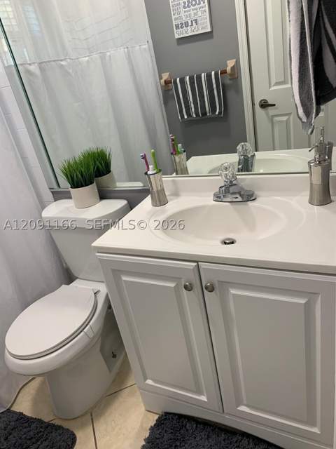 6940 W 25th Ln, Hialeah FL - photo 15 of 21