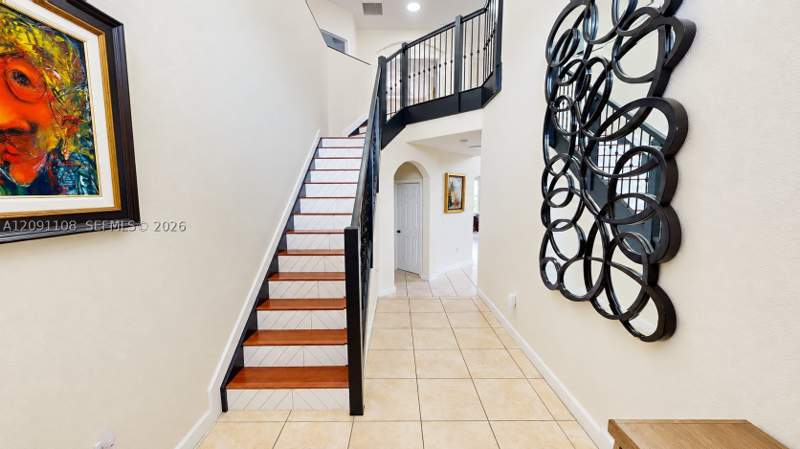 5 bedroom SingleFamilyResidence at 16481 SW 58th Ter, Rivendell, Miami — photo 4