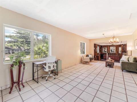 800 NE 144th St, North Miami FL - photo 11 of 40